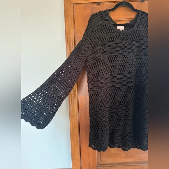 Show Me Your MuMu Paula Pullover Coverup in Black - Picture 6 of 11